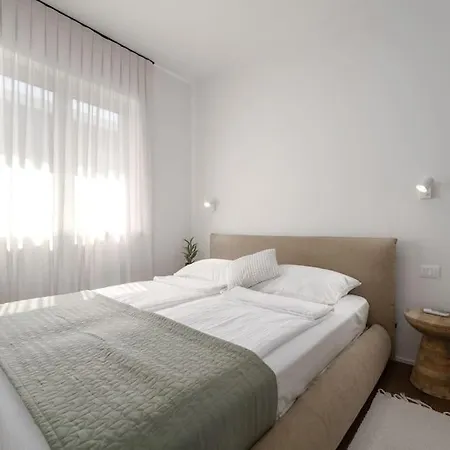 Clarum Apartment